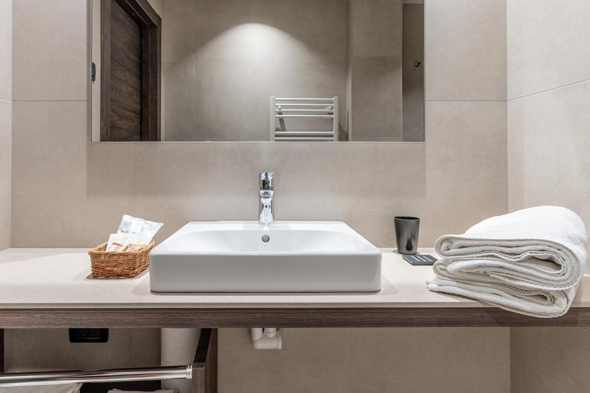 Hotel Ariston Levico Terme Dış mekan fotoğraf