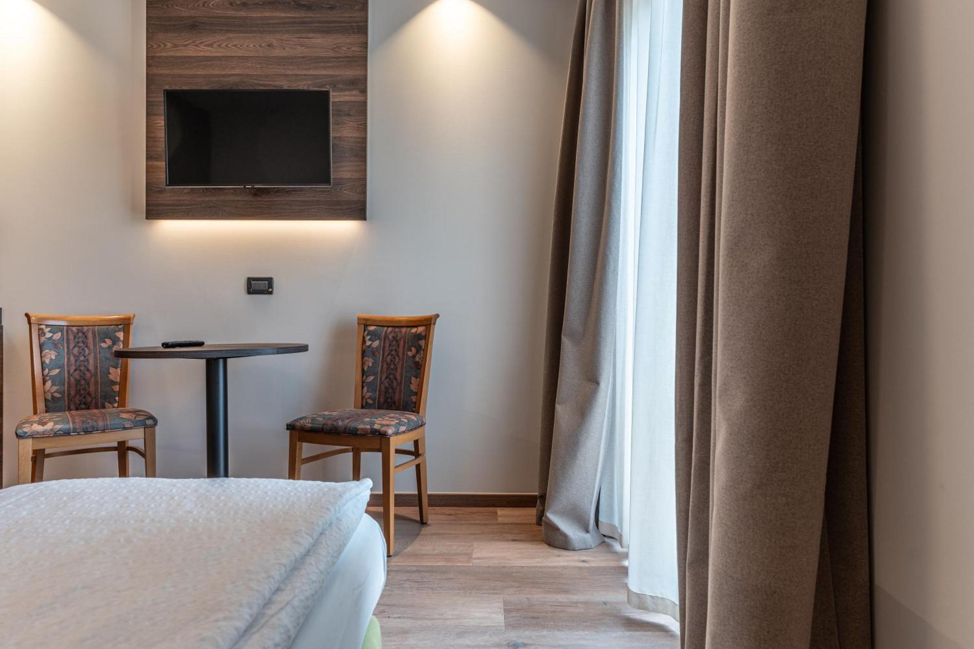 Hotel Ariston Levico Terme Dış mekan fotoğraf